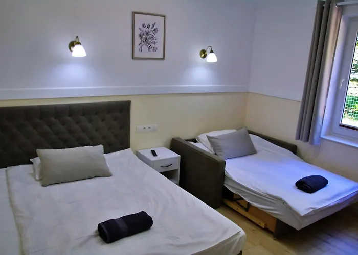 Arra Burg 住宿加早餐酒店 3*